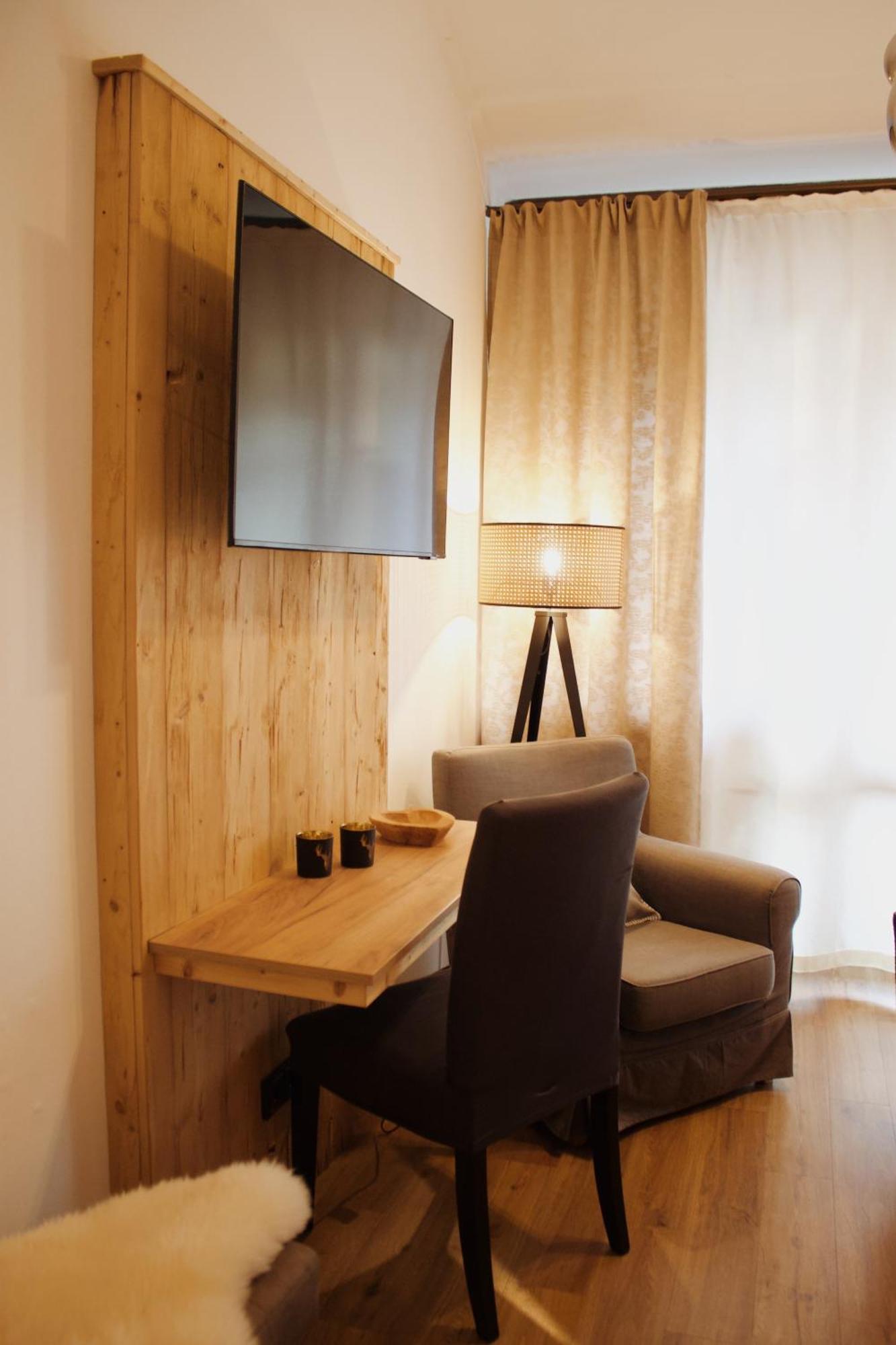Hotel Garni - Chiemsee-Pension-Seebruck Seeon-Seebruck Exterior foto
