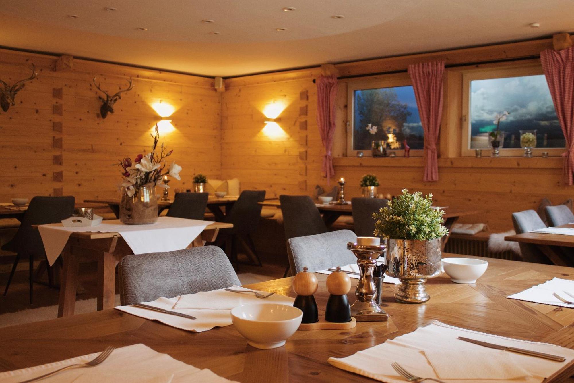Hotel Garni - Chiemsee-Pension-Seebruck Seeon-Seebruck Exterior foto
